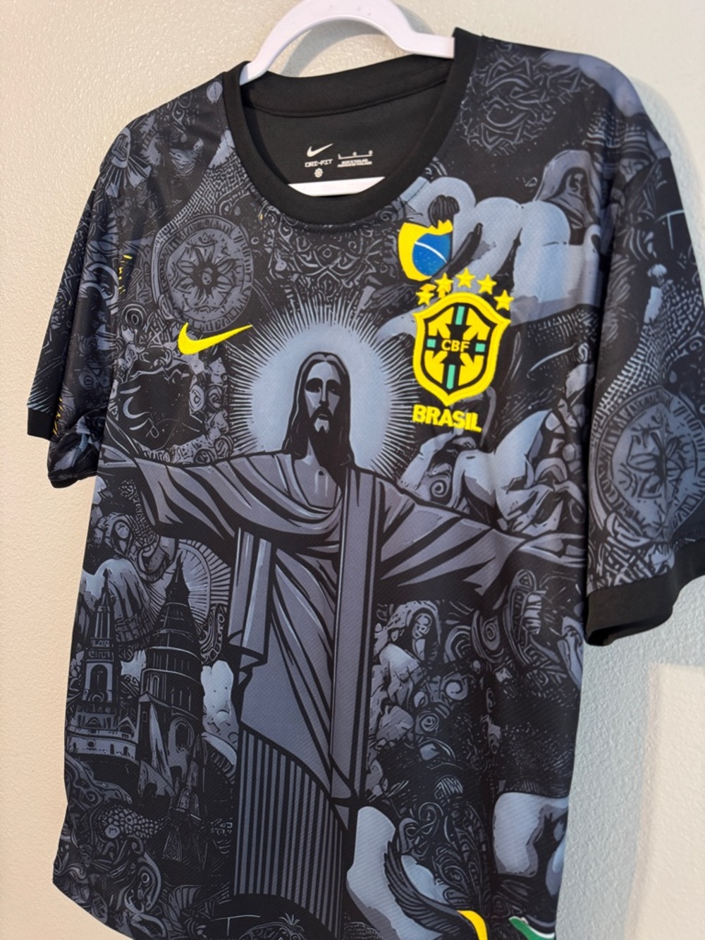 Brazil Christ Special Edition black soccer Jersey - Picture 3 of 3